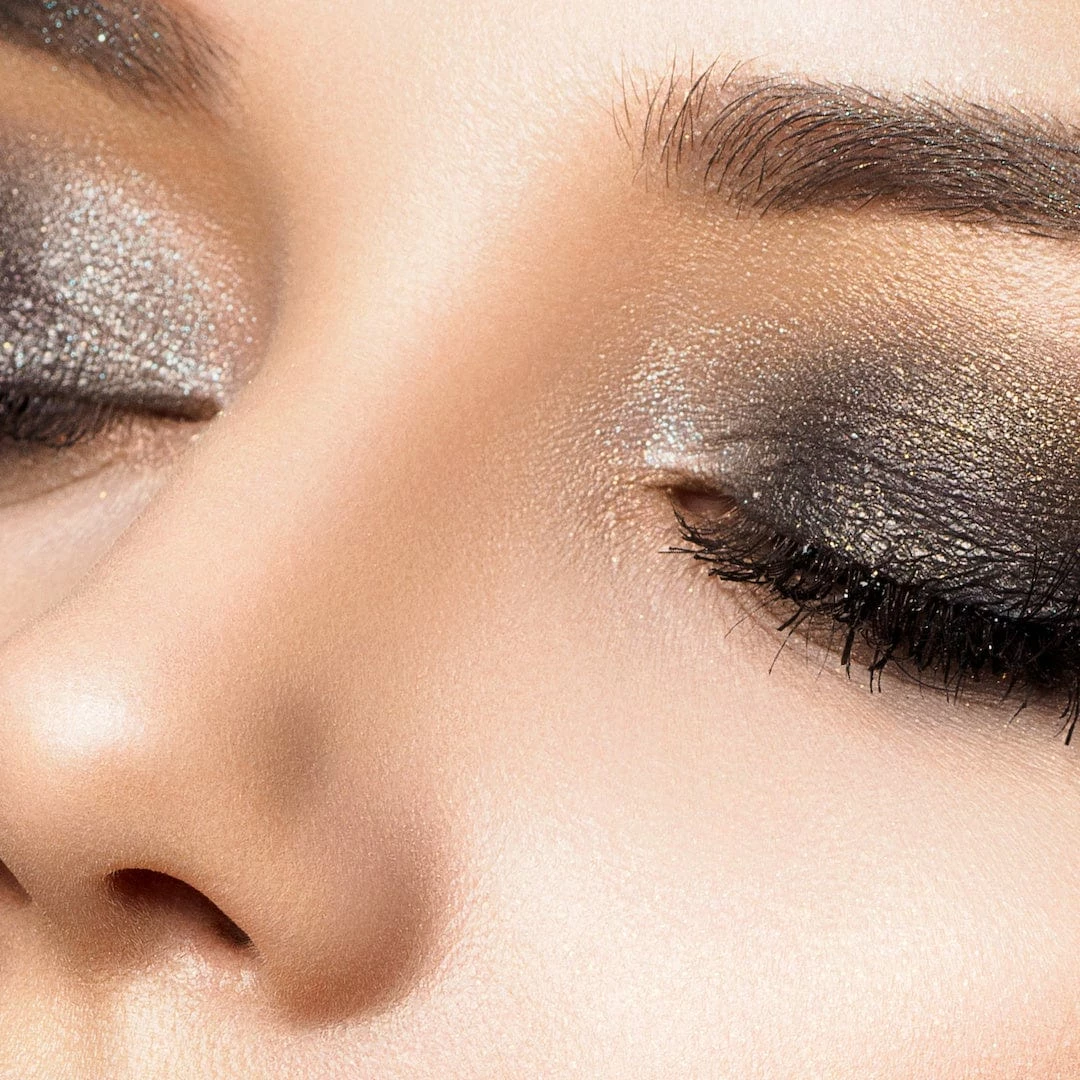 Deals ๐ Mirenesse Lovers Rosee & Grey Lust Haves Eye Shadow Kits Duo ๐งจ 2 Deals ๐ Mirenesse Lovers Rosee & Grey Lust Haves Eye Shadow Kits Duo ๐งจ - Image 2